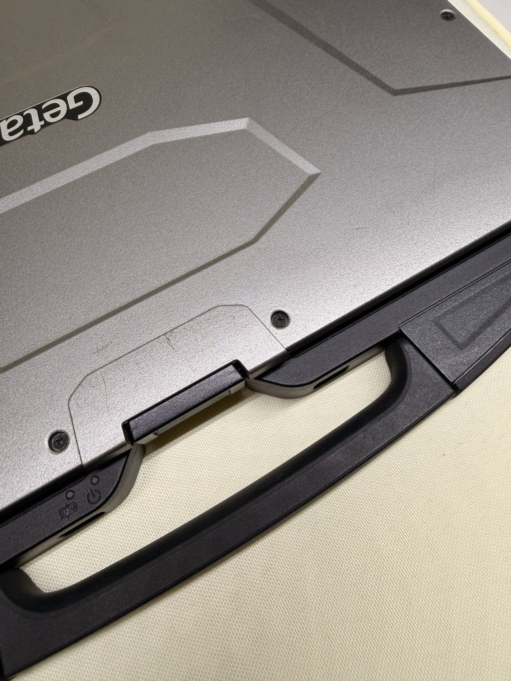 Getac S410 G2 Rugged i7-8550U Touchscreen 16GB 4G LTE WWAN No SSD / Adapter