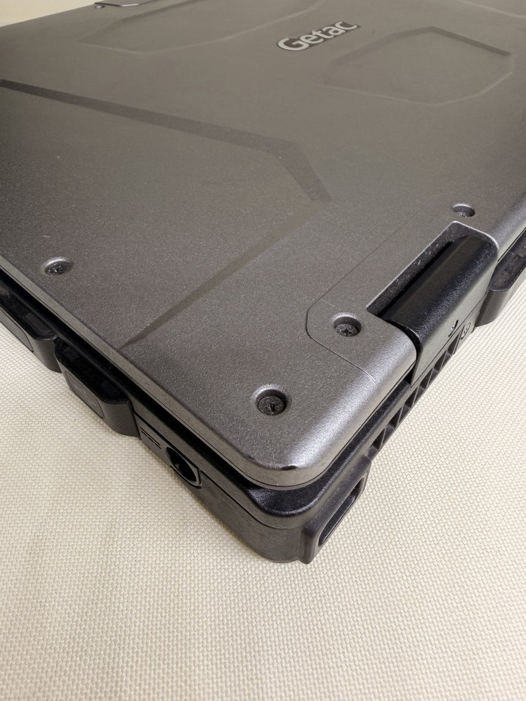 Getac S410 G2 Rugged i7-8550U Touchscreen 16GB 4G LTE WWAN No SSD / Adapter