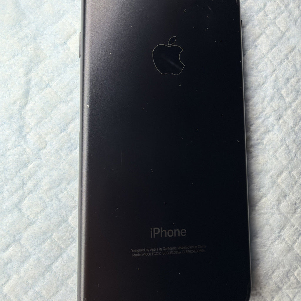 Apple A1660 iPhone 7 Black 32GB Unlocked MNAY2LL/A Battery Health 88%