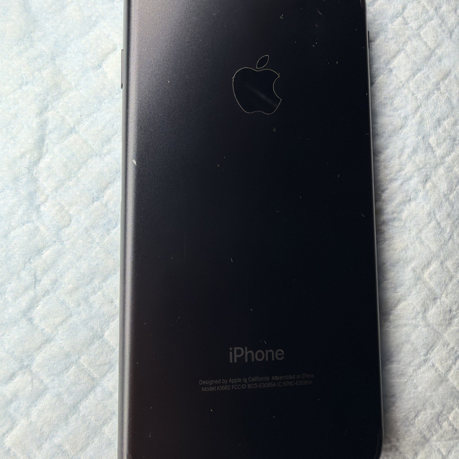 Apple A1660 iPhone 7 Black 32GB Unlocked MNAY2LL/A Battery Health 88%