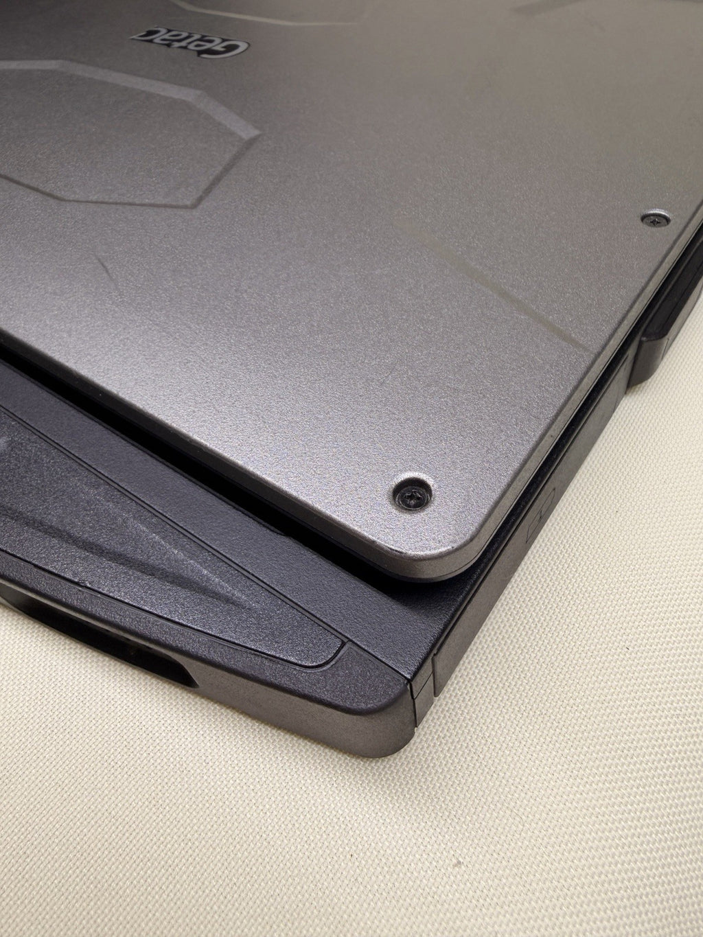 Getac S410 G2 Rugged i7-8550U Touchscreen 16GB 4G LTE WWAN No SSD / Adapter